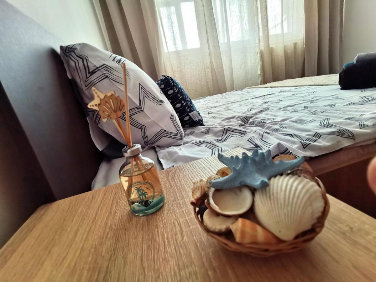 Apartamentul lui Matei Constanţa Exterior foto